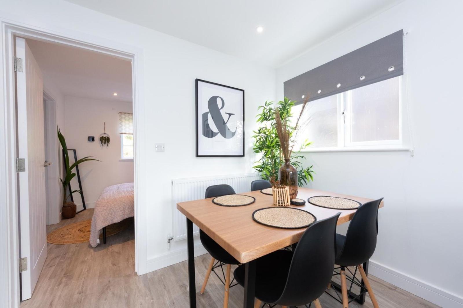 Bridge House Apartments - Free Parking Shottery Exterior foto