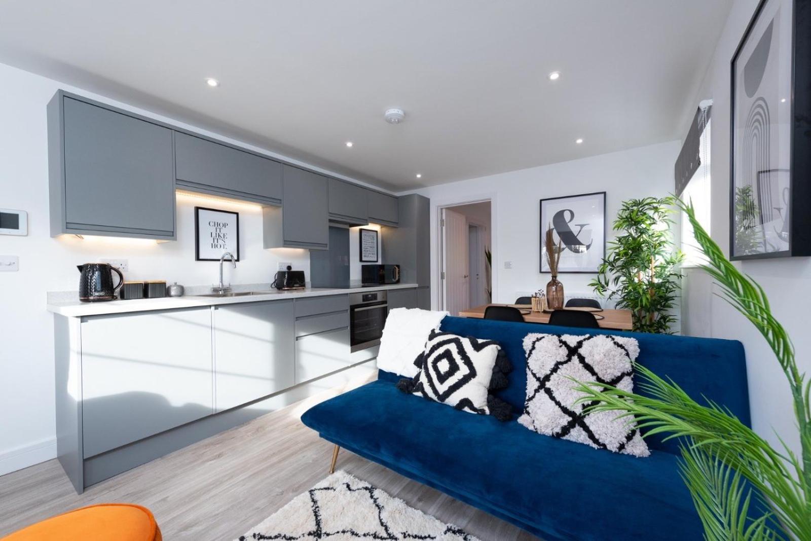 Bridge House Apartments - Free Parking Shottery Exterior foto